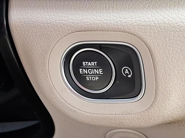 Photo of 2021 Selenite Grey Metallic Mercedes-Benz GLE 350