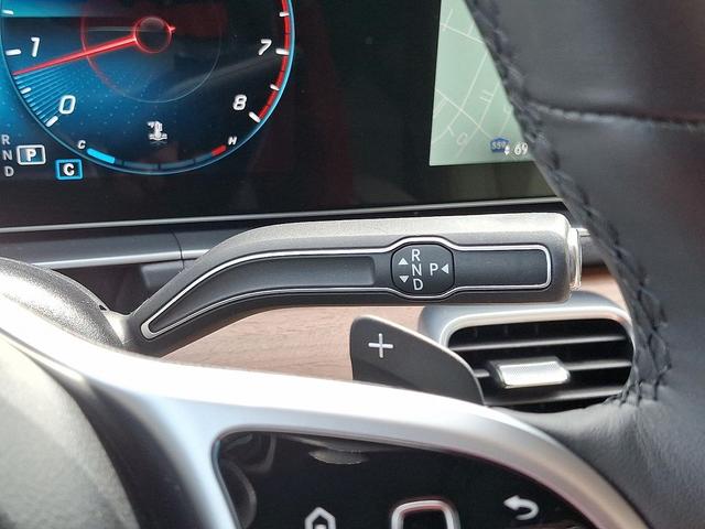 Photo of 2021 Selenite Grey Metallic Mercedes-Benz GLE 350