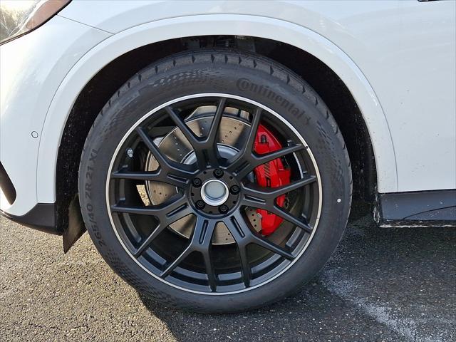 Photo of 2025 Polar White Mercedes-Benz AMG GLC 63