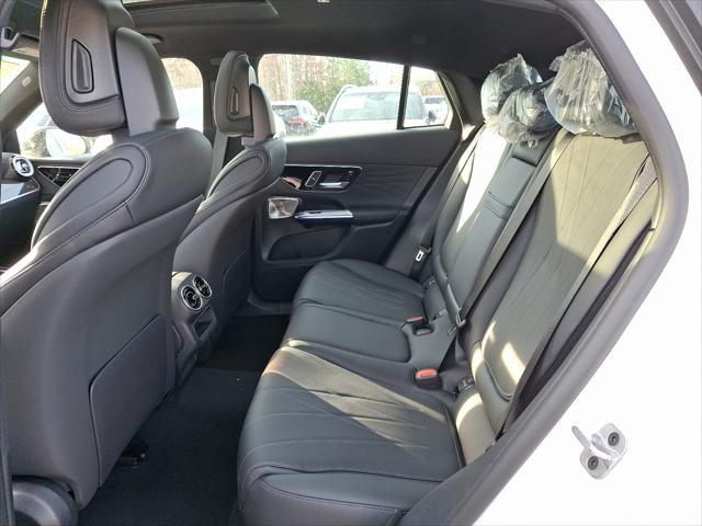 Photo of 2025 Polar White Mercedes-Benz AMG GLC 63