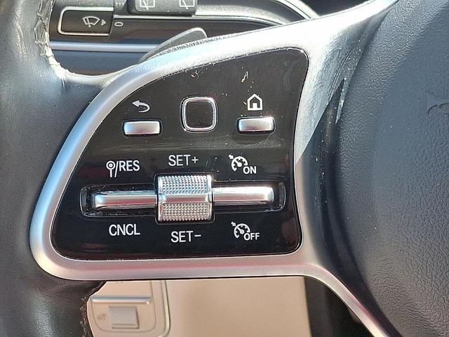 Photo of 2020 Polar White - 149 Mercedes-Benz GLE 350