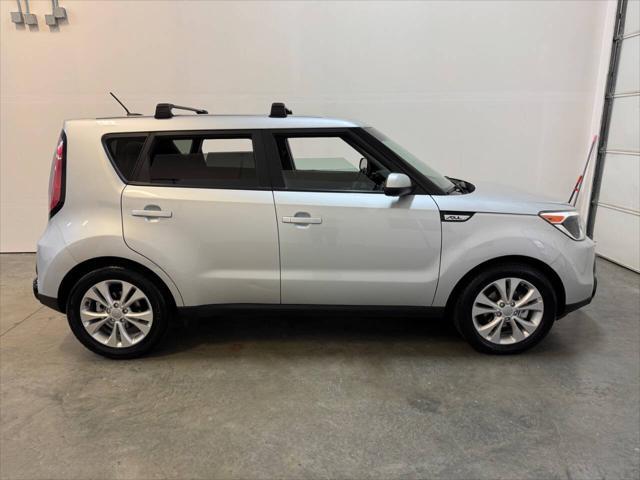 Photo of 2016 Titanium Gray Kia Soul