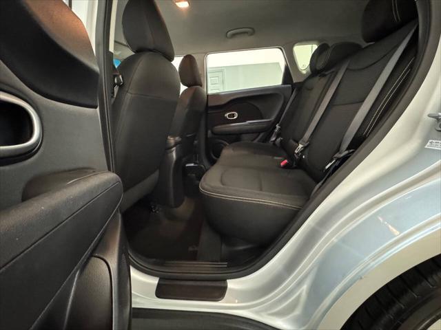 Photo of 2016 Titanium Gray Kia Soul