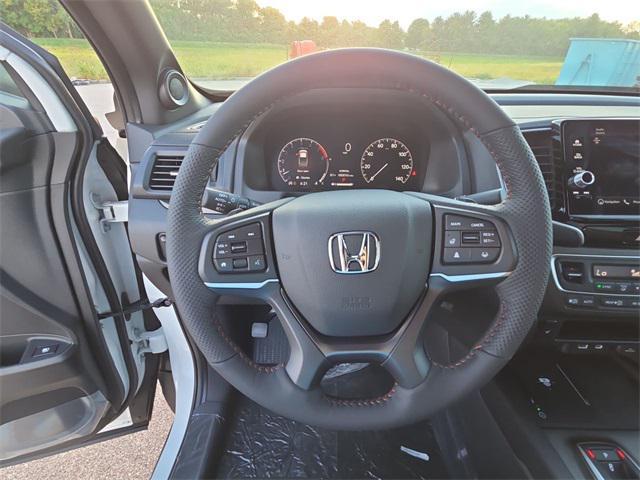 Photo of 2025 Platinum White Pearl Honda Ridgeline