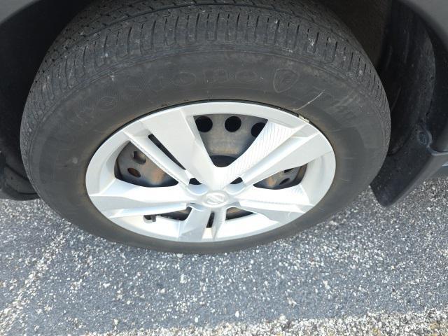 Photo of 2020 Gun Metallic Nissan Kicks