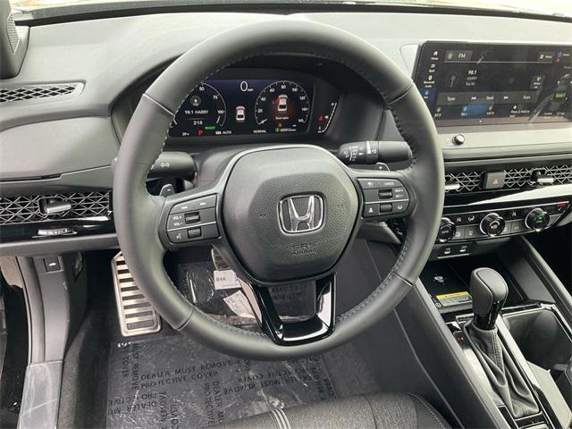 Photo of 2025 Crystal Black Pearl Honda Accord Hybrid