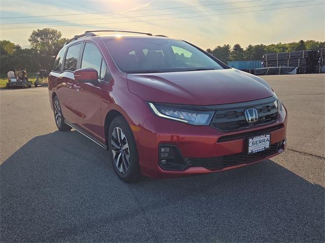 Photo of 2026 Radiant Red Metallic II Honda Odyssey
