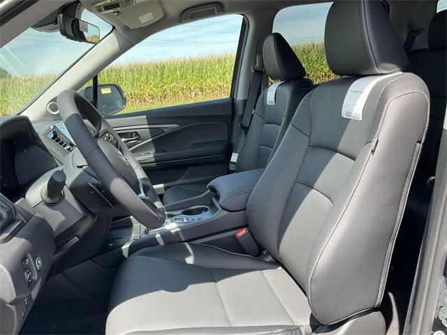 Photo of 2025 Crystal Black Pearl Honda Ridgeline