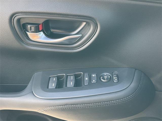 Photo of 2026 Crystal Black Pearl Honda HR-V