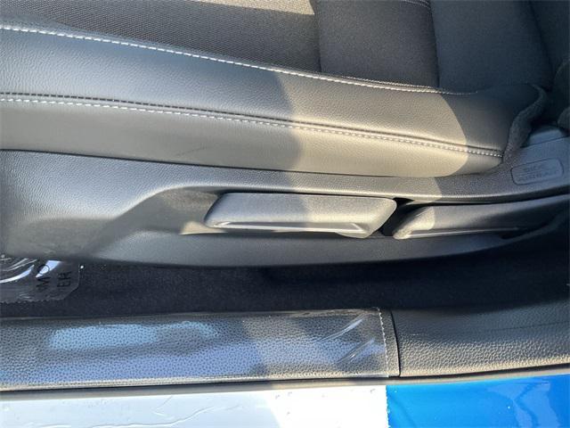 Photo of 2025 Blue Lagoon Pearl Honda Civic
