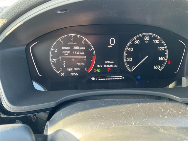 Photo of 2025 Platinum White Pearl Honda Civic