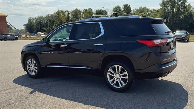 Photo of 2018 Mosaic Black Metallic Chevrolet Traverse
