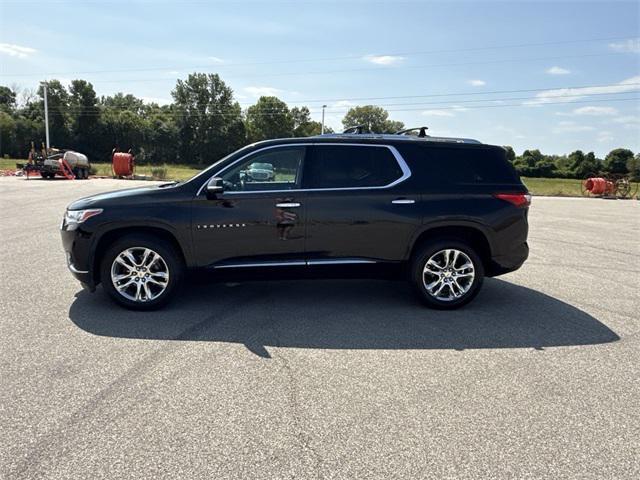 Photo of 2018 Mosaic Black Metallic Chevrolet Traverse