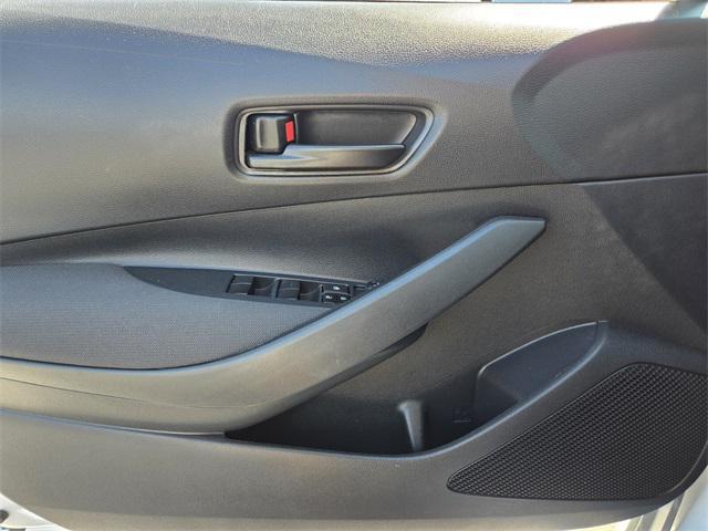 Photo of 2023 Classic Silver Metallic Toyota Corolla