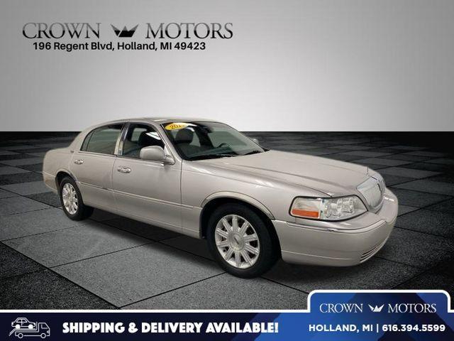 2011 Lincoln Town Car