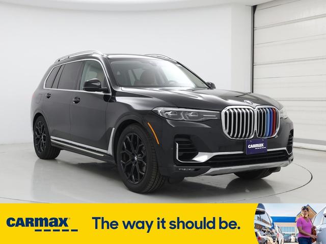 2021 BMW X7