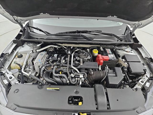 Photo of 2022 Silver Nissan Sentra