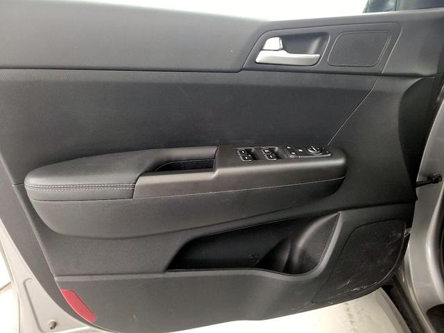Photo of 2021 Gray Kia Sportage