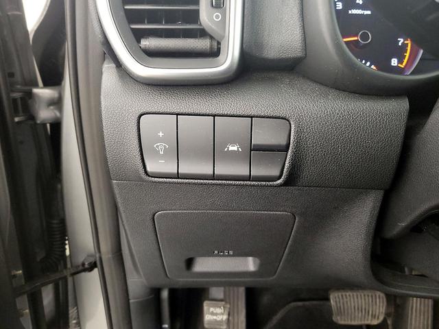 Photo of 2021 Gray Kia Sportage
