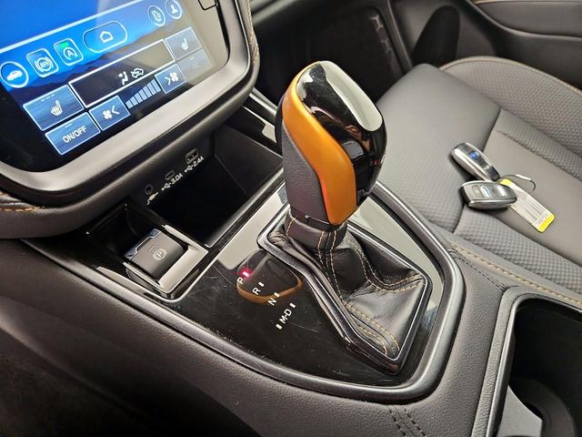 Photo of 2023 Gray Subaru Outback