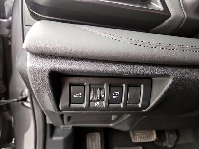 Photo of 2023 Gray Subaru Outback
