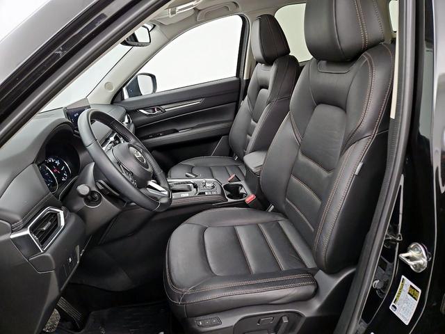 Photo of 2023 Black Mazda CX-5