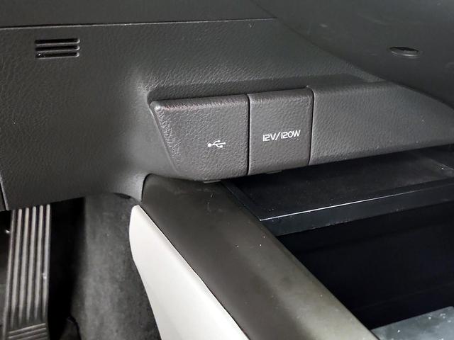 Photo of 2022 Brown Toyota Camry