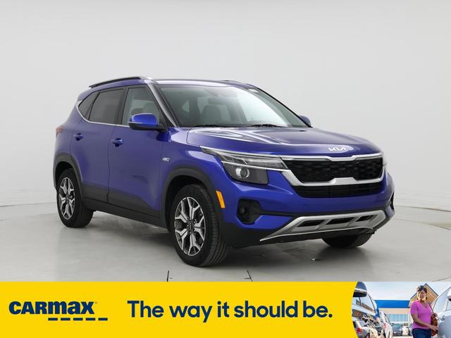 Photo of 2023 Blue Kia Seltos