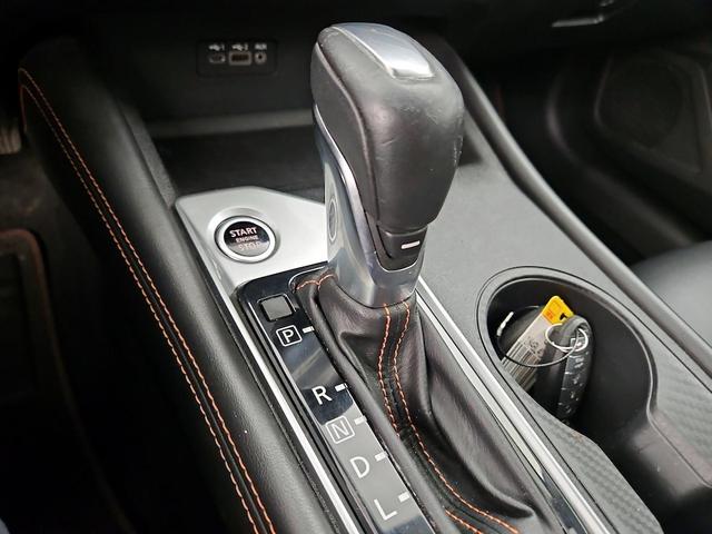Photo of 2020 Blue Nissan Altima