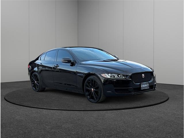 2017 Jaguar XE