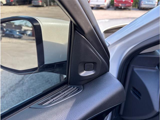 Photo of 2024 Platinum White Pearl Acura MDX