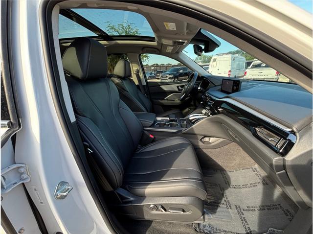 Photo of 2024 Platinum White Pearl Acura MDX