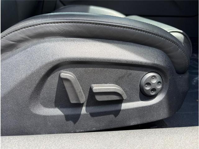 Photo of 2012 Scuba Blue Metallic Audi TT