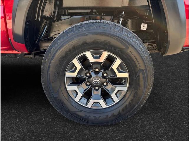 Photo of 2018 Barcelona Red Metallic Toyota Tacoma