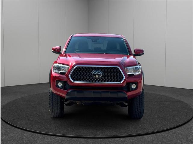 Photo of 2018 Barcelona Red Metallic Toyota Tacoma
