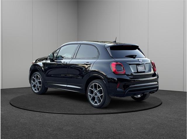 Photo of 2020 Nero Cinema (Black Clearcoat) FIAT 500X