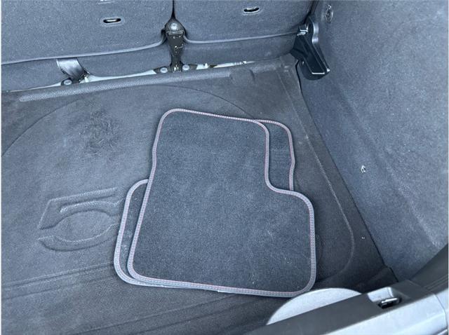 Photo of 2020 Nero Cinema (Black Clearcoat) FIAT 500X
