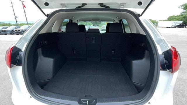 Photo of 2016 Crystal White Pearl Mica Mazda CX-5