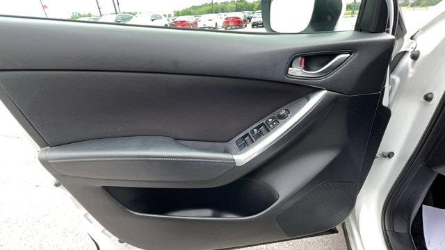Photo of 2016 Crystal White Pearl Mica Mazda CX-5
