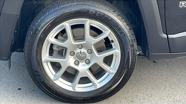 Photo of 2020 Black Clearcoat Jeep Renegade