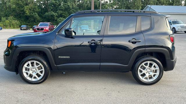 Photo of 2020 Black Clearcoat Jeep Renegade