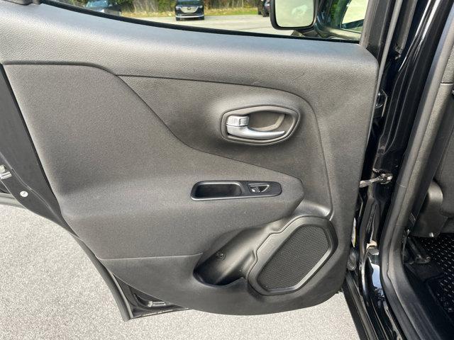 Photo of 2020 Black Clearcoat Jeep Renegade