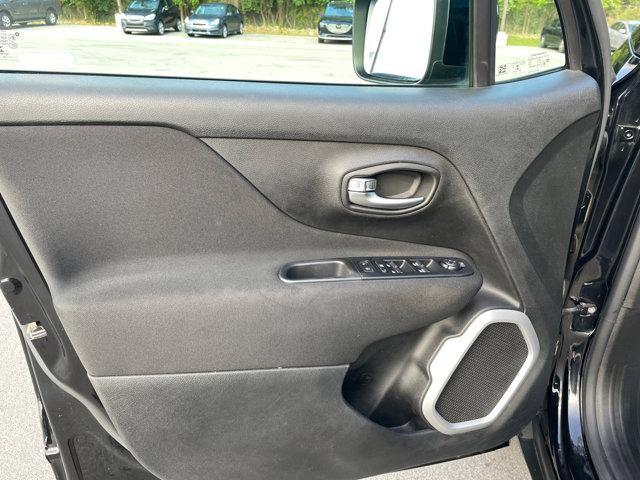 Photo of 2020 Black Clearcoat Jeep Renegade