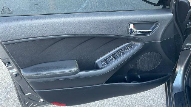 Photo of 2015 Graphite Steel Kia Forte