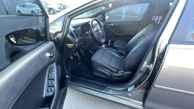 Photo of 2015 Graphite Steel Kia Forte