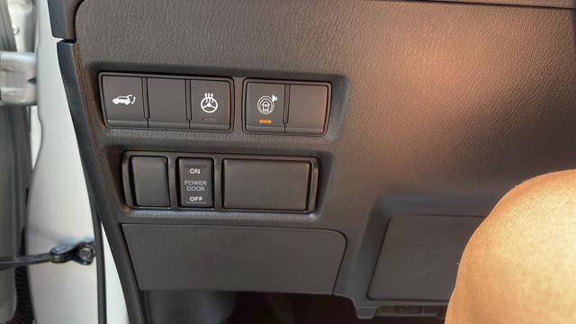 Photo of 2023 Brilliant Silver Metallic Nissan Armada