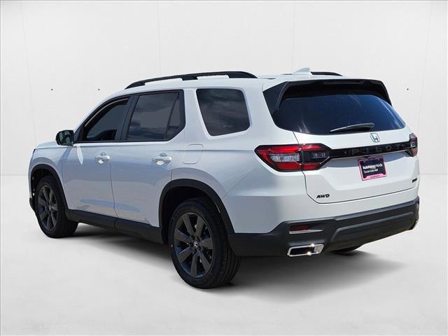 Photo of 2025 Platinum White Pearl Honda Pilot