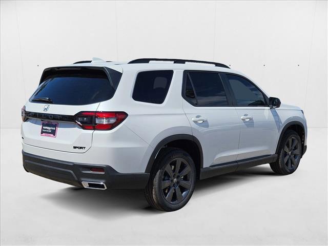Photo of 2025 Platinum White Pearl Honda Pilot