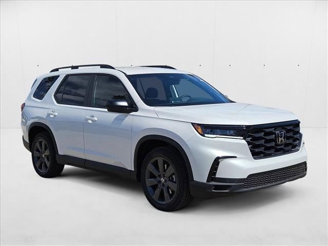 Photo of 2025 Platinum White Pearl Honda Pilot