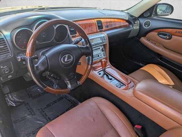 Photo of 2003 Black Onyx Lexus SC 430